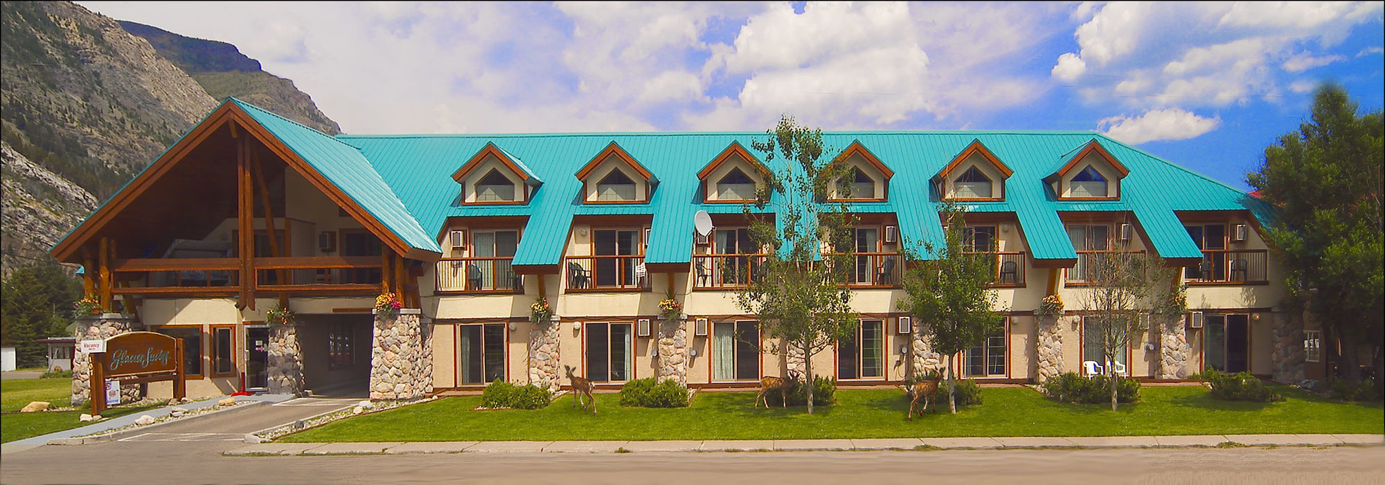 Waterton Glacier Suites Exteriér fotografie